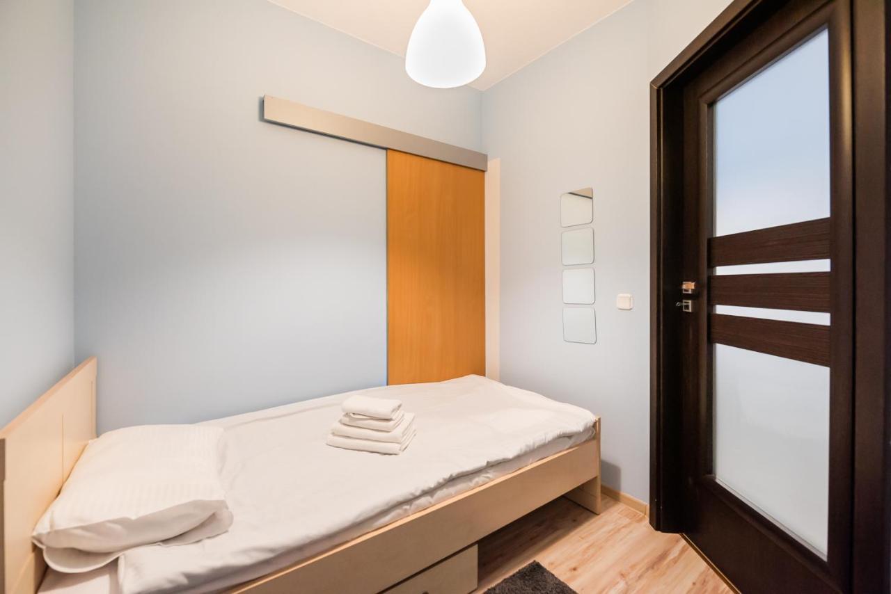 Wola Pleasure Place Apartment Warsaw Exterior photo